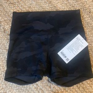 Lululemon Wunder Train HR Short 4”, NWT